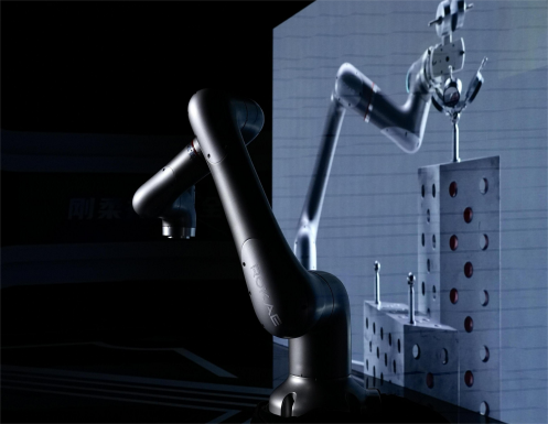 “工业场景革新者”xMate CR破局登场